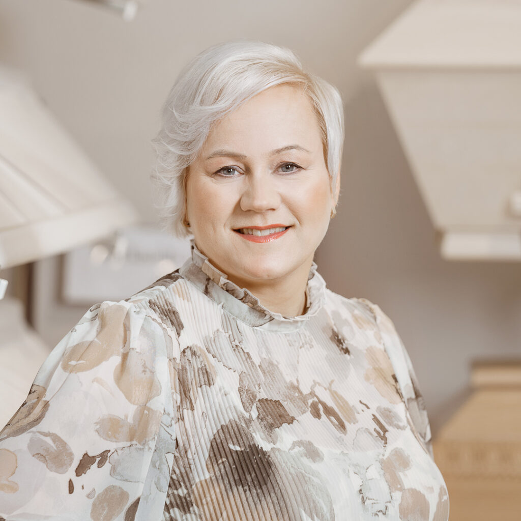 Hautaustoimisto ja Kukkakauppa Lund Orivesi Marjo Karilainen.